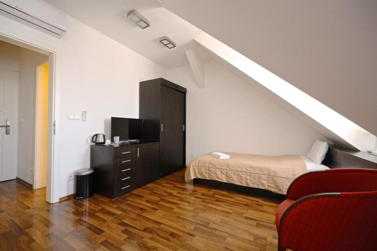 Hotel Grand 4*